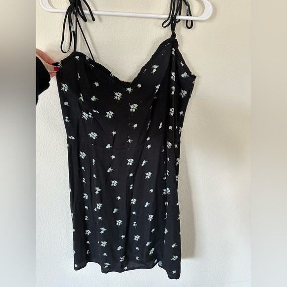 Aritzia Wilfred Fable Dress (Size 12) - Picture 6 of 9